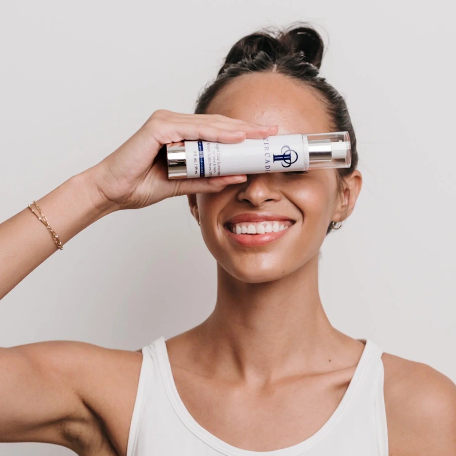Light Day Sunscreen Broad Spectrum Spf 37